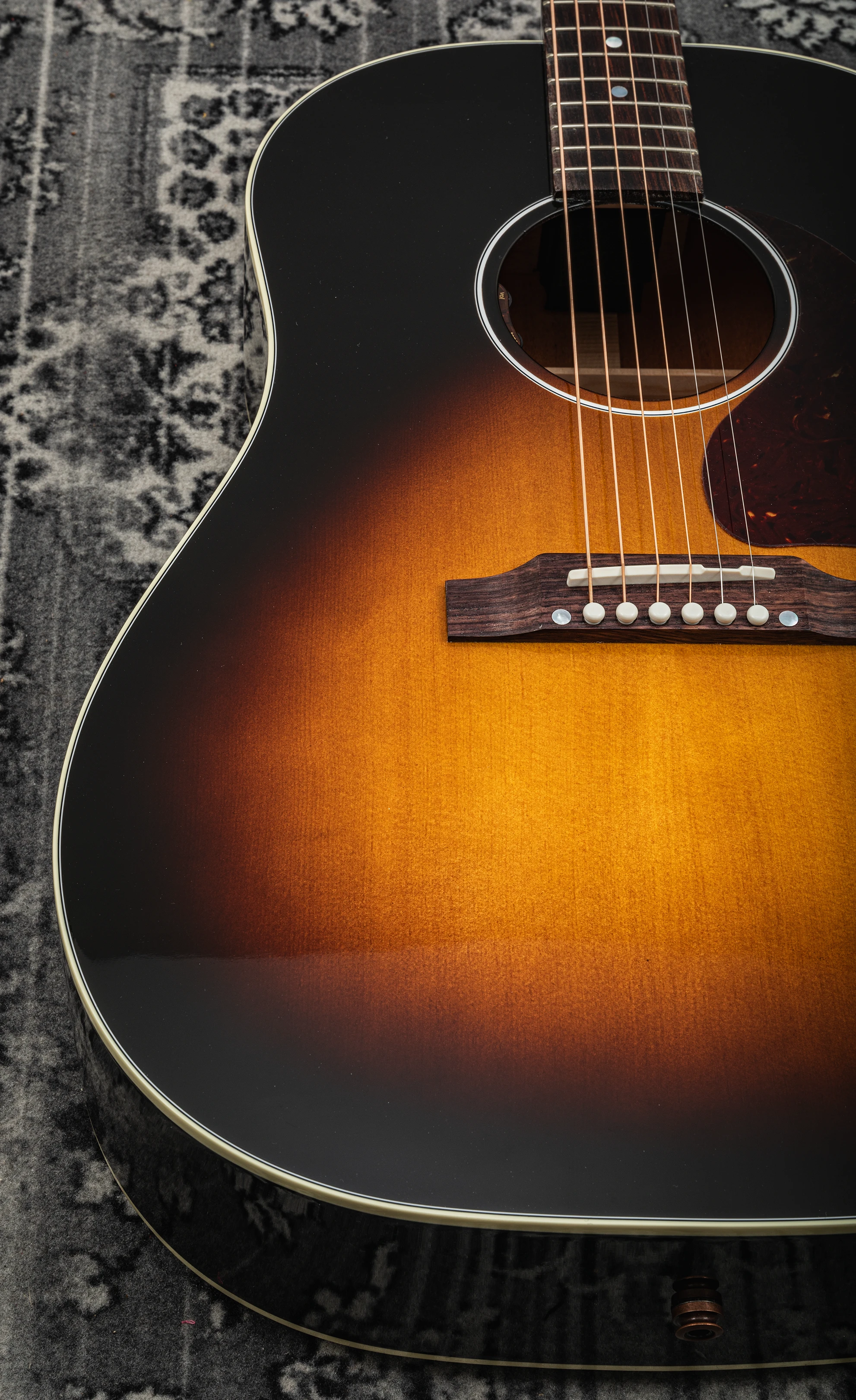 Gibson J-45 Standard VS