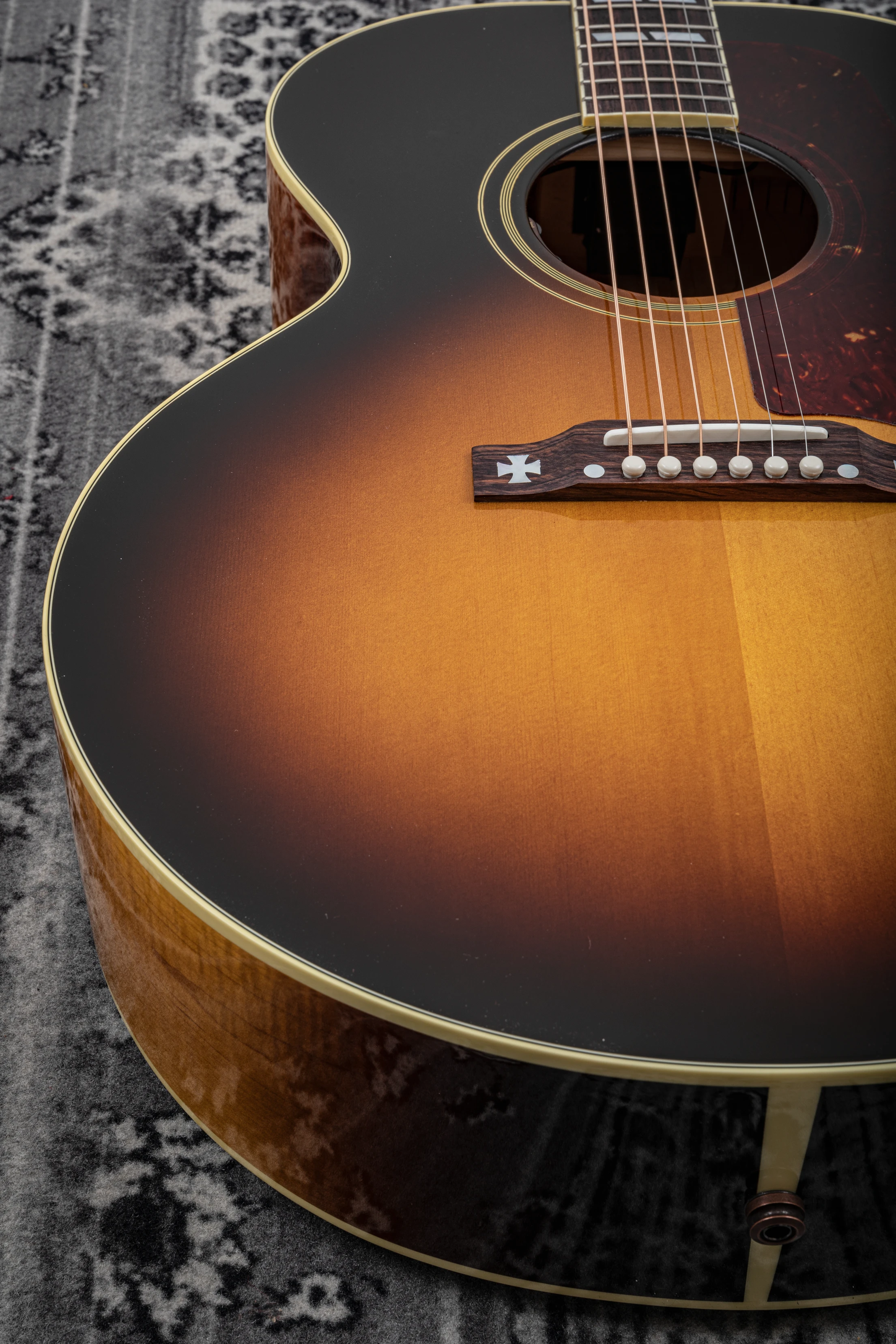 Gibson J-185 Original vintage sunburst