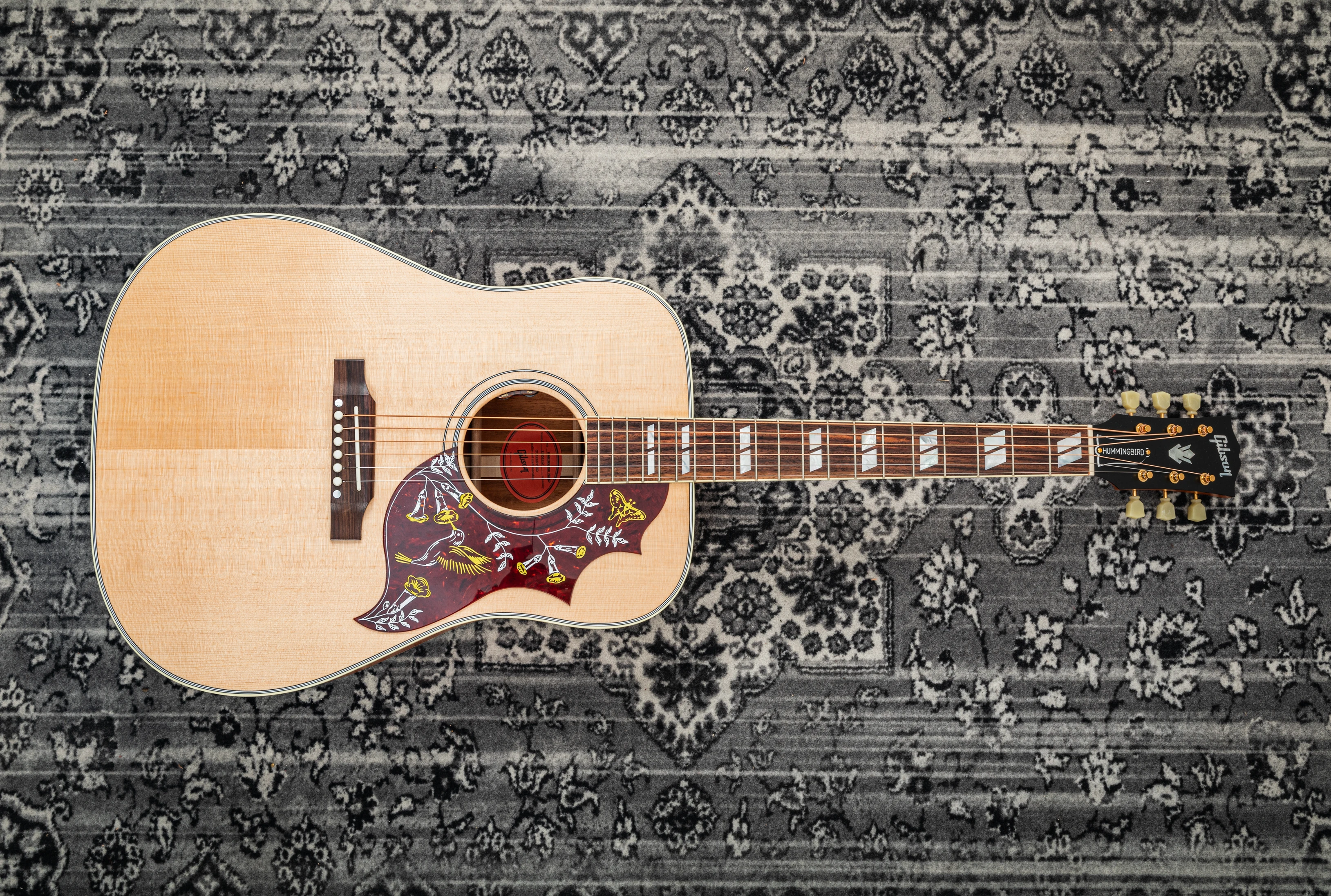 Gibson Hummingbird Faded