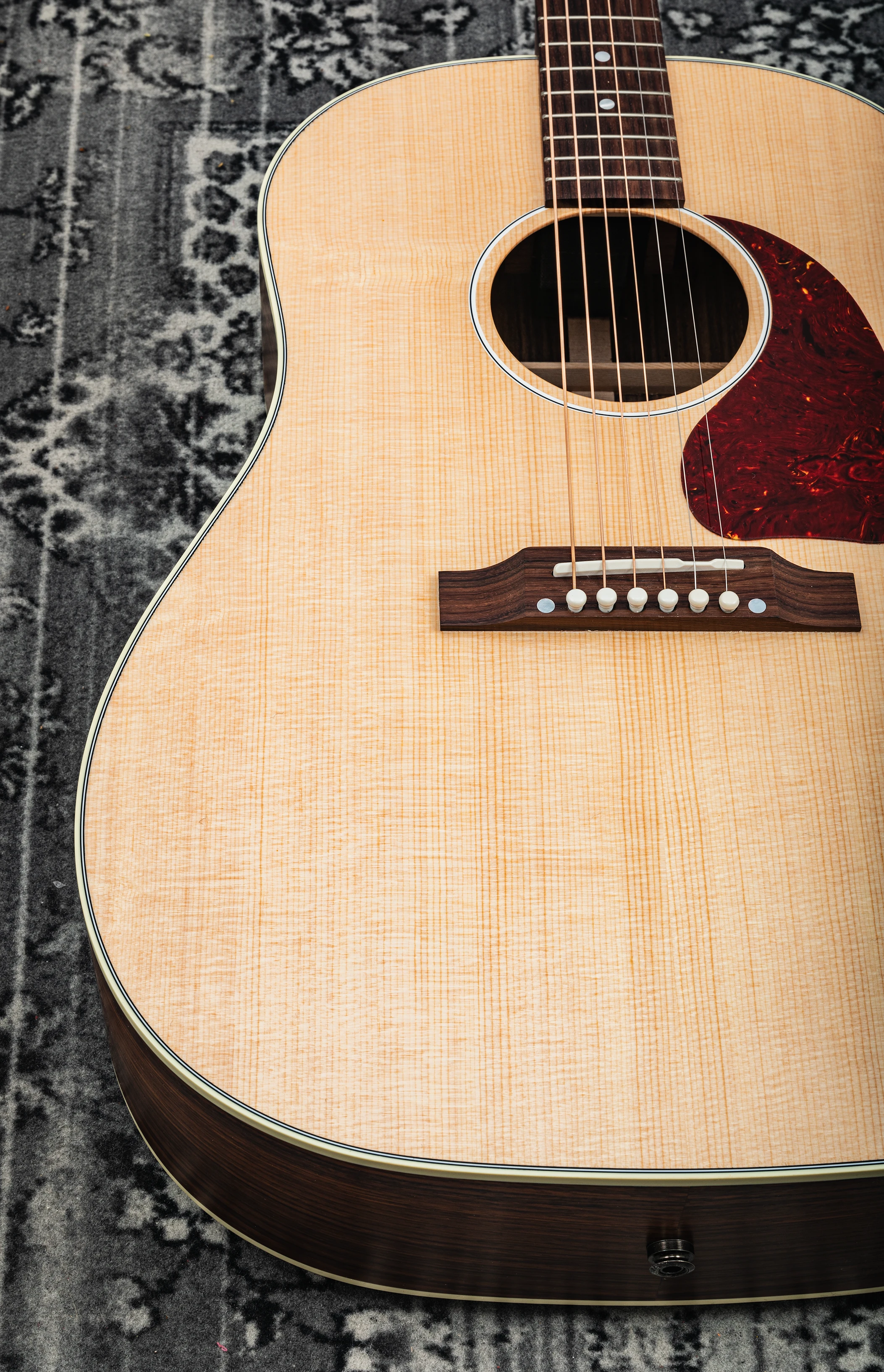 Gibson J-45 Studio Rosewood Satin