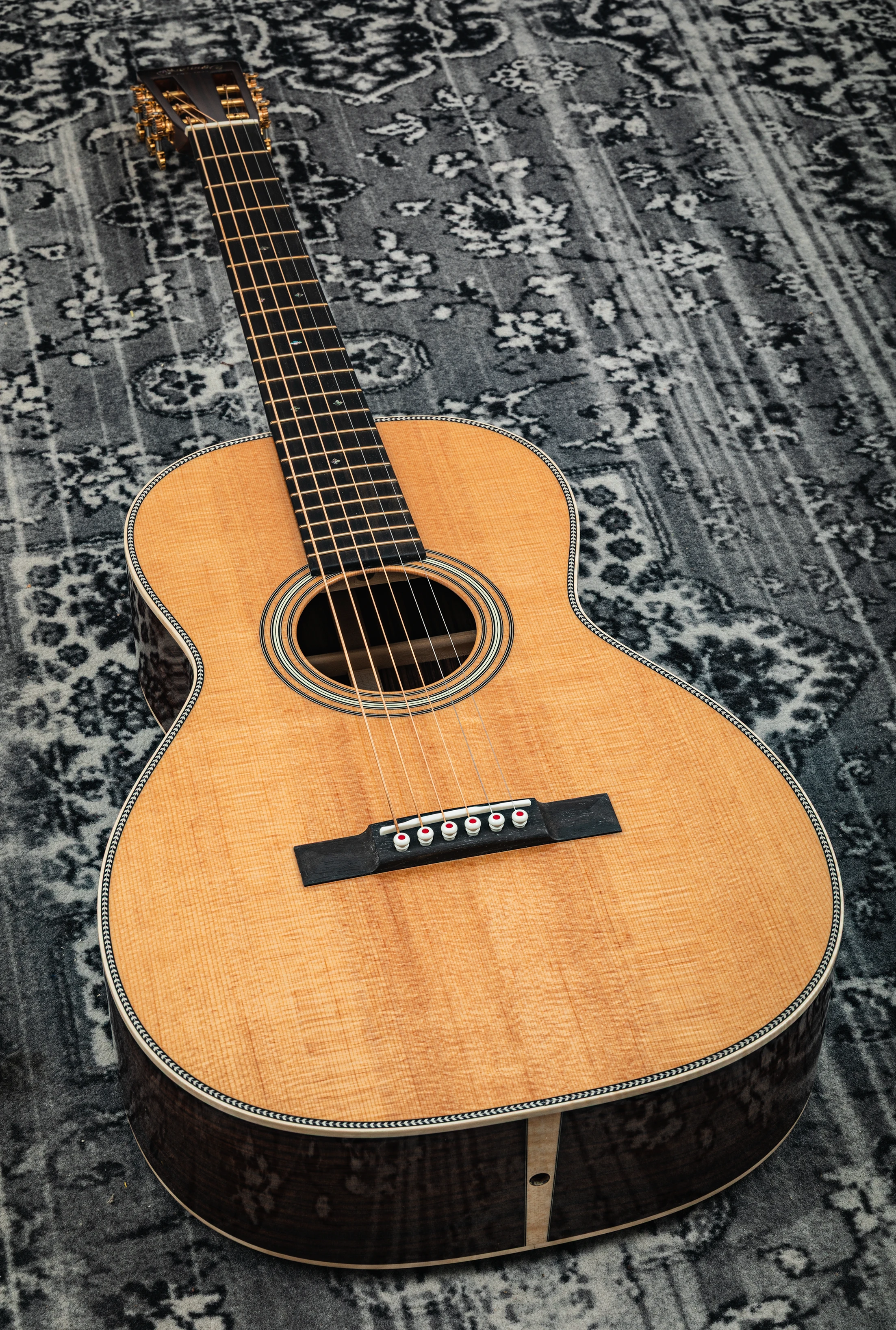 Martin 012-28 Modern Deluxe