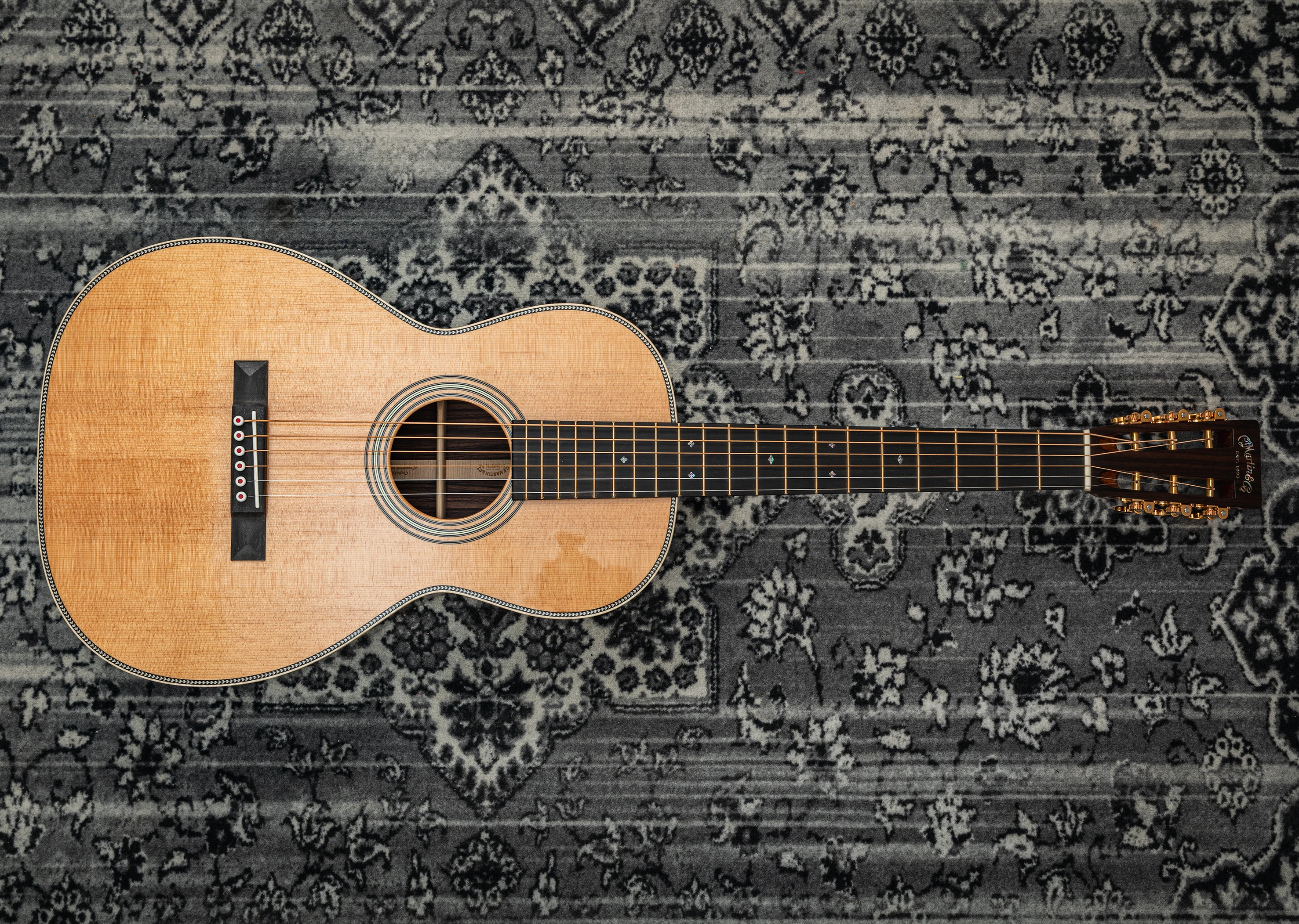 Martin 012-28 Modern Deluxe