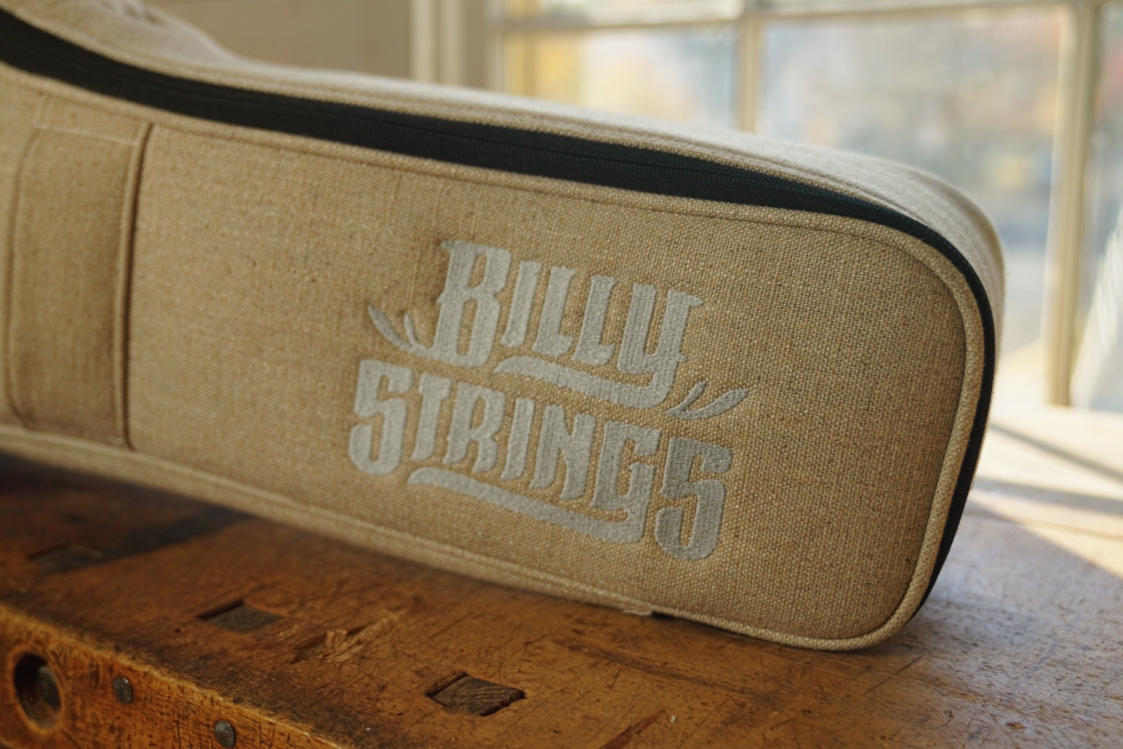 Martin D-X2E Billy Strings