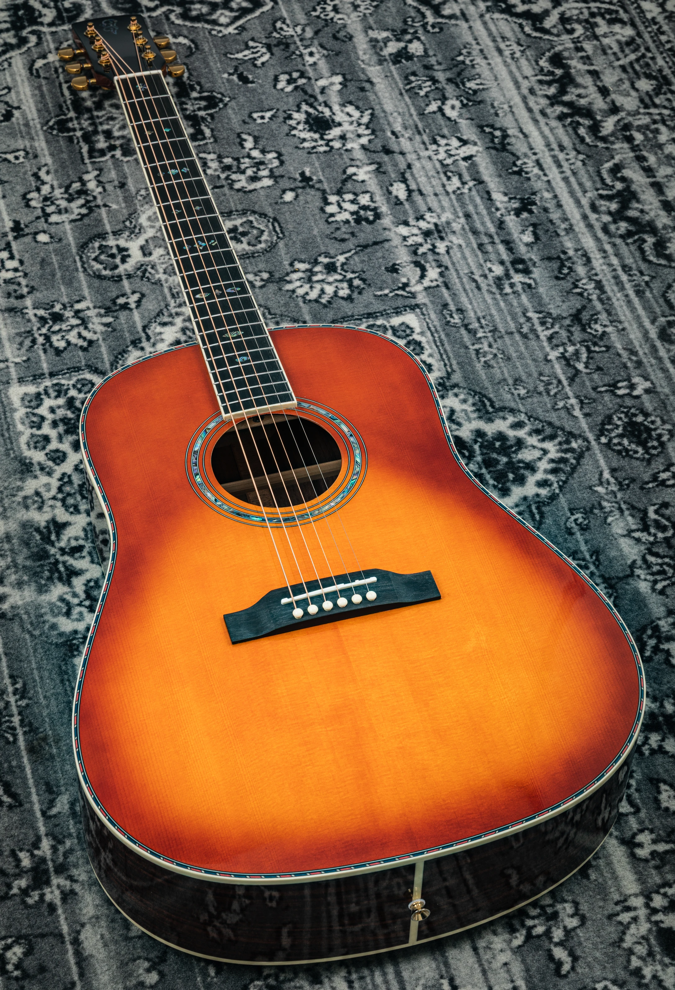 You's Guitars J24DLX