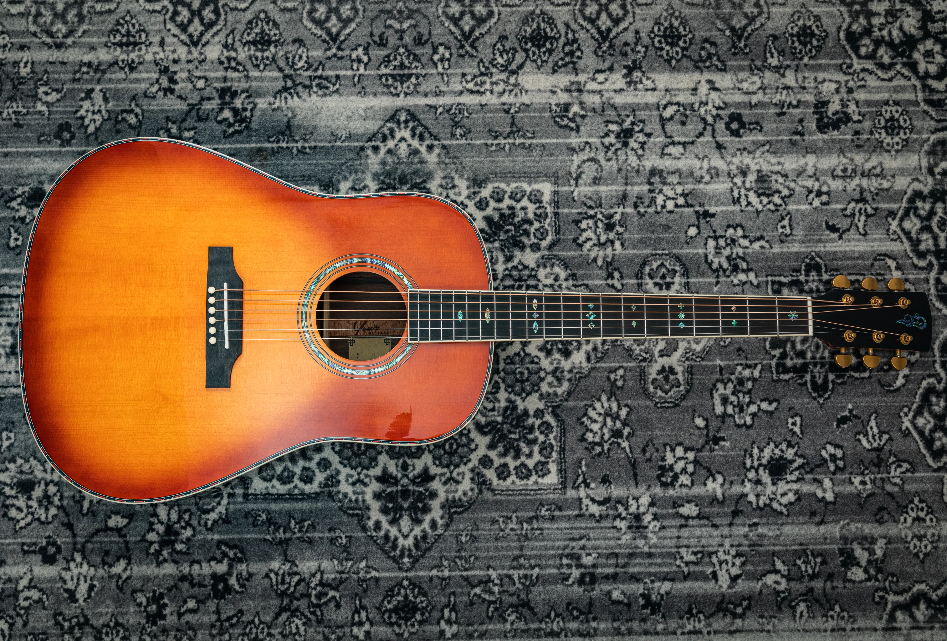 You's Guitars J24DLX