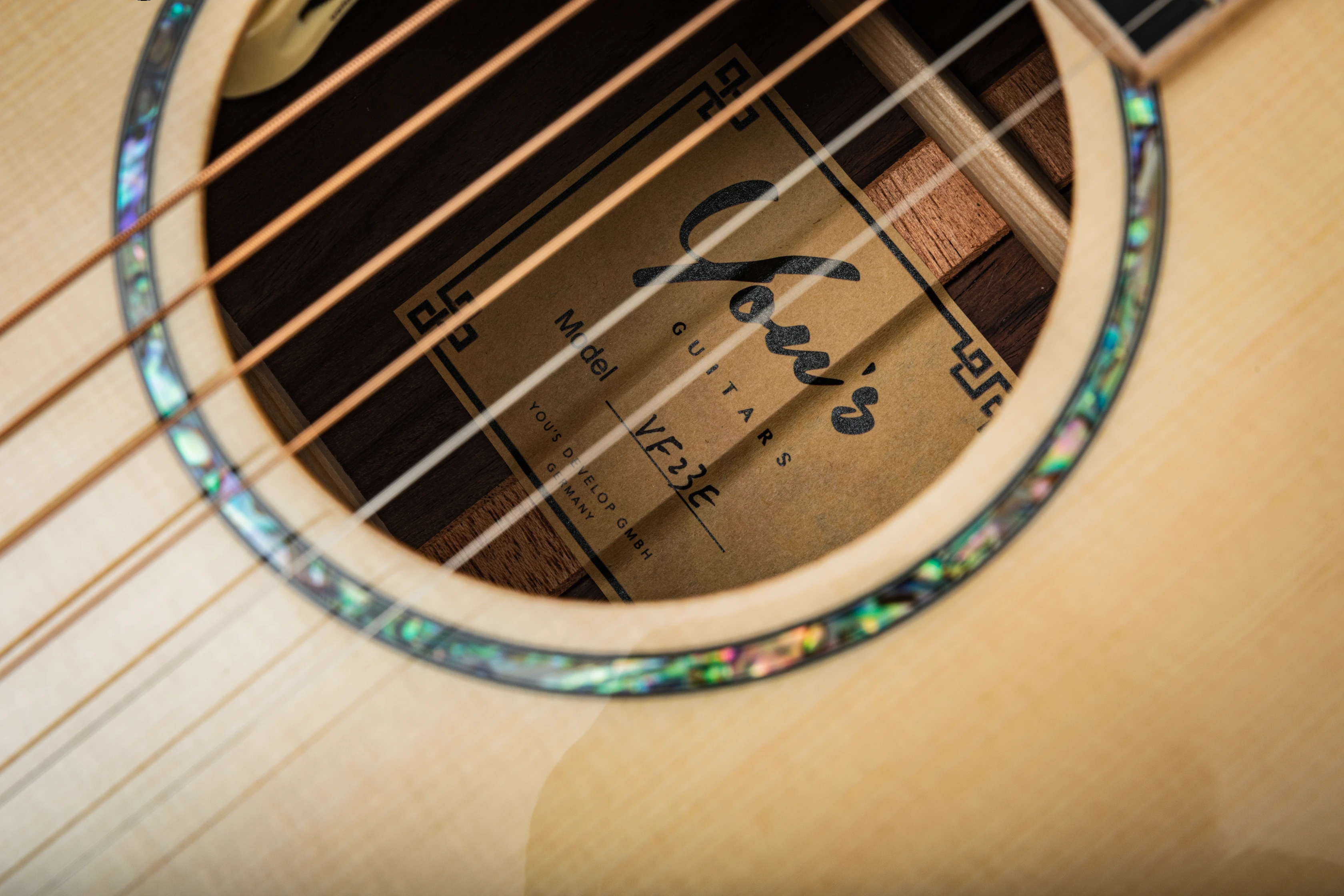 You's Guitars VF23E