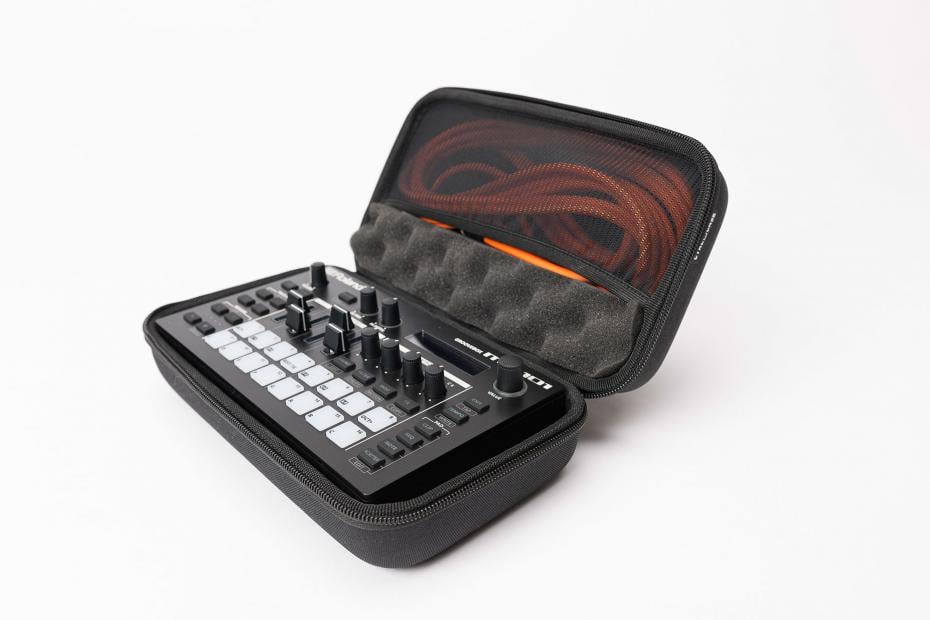 Magma Ctrl-Case-MC 101