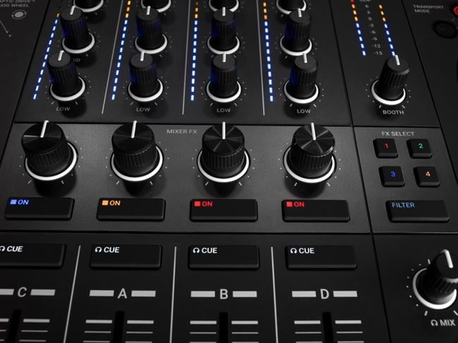 Native Instruments Traktor Kontrol S4-MK3 (B-WARE)