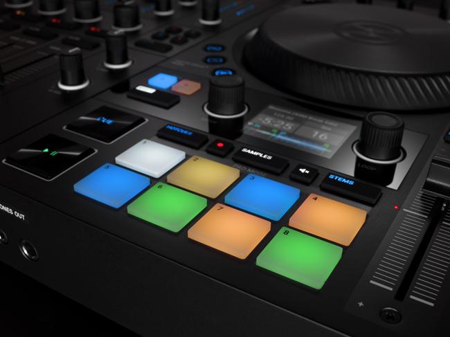 Native Instruments Traktor Kontrol S4-MK3 (B-WARE)