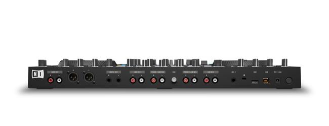 Native Instruments Traktor Kontrol S4-MK3 (B-WARE)