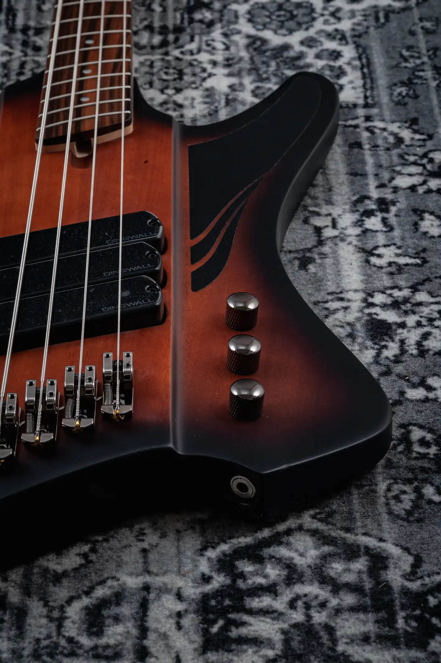Dingwall D-Roc Standard 4-String Vintage Burst