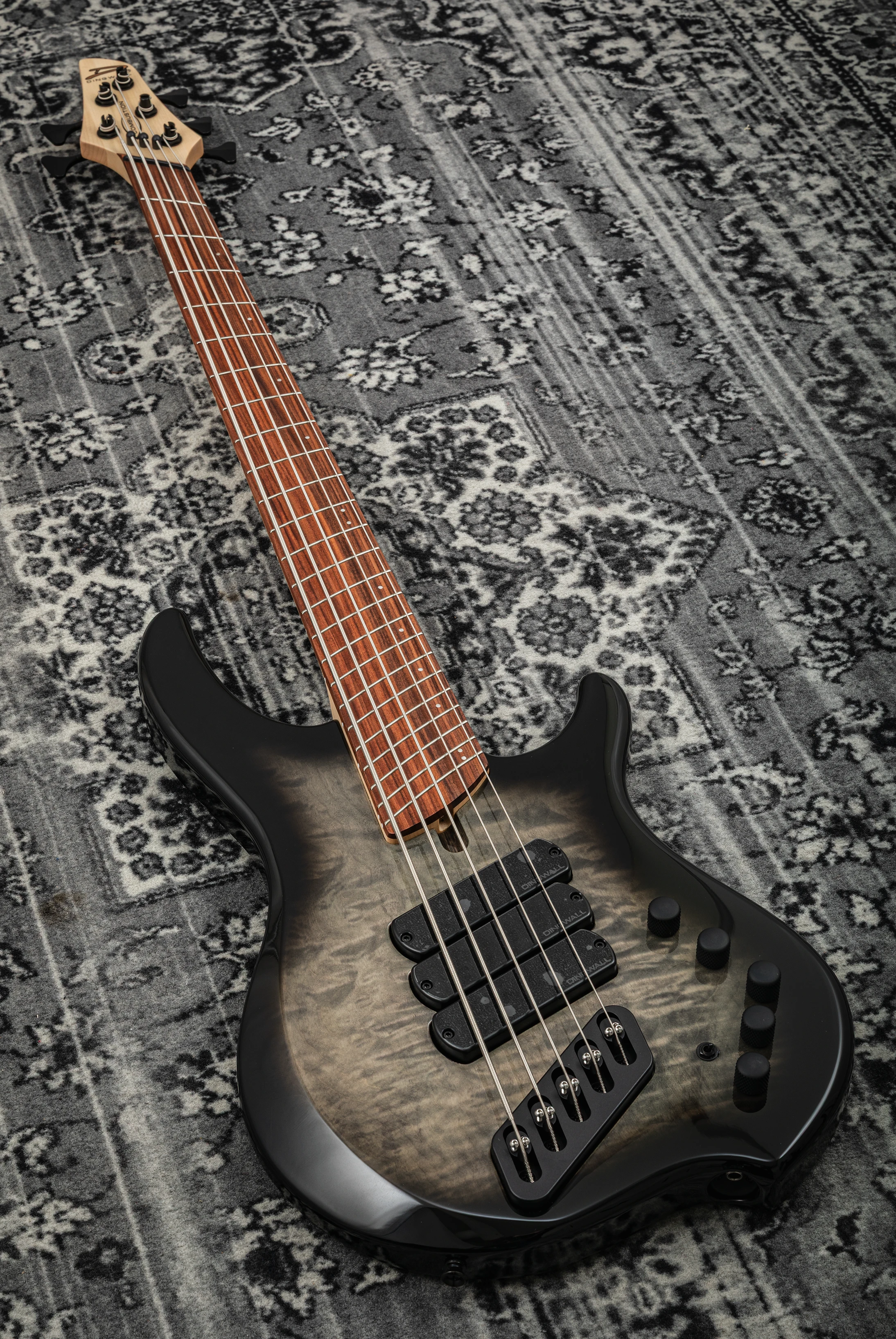 Dingwall Combustion 3 5-str 2 Tone Blackburst