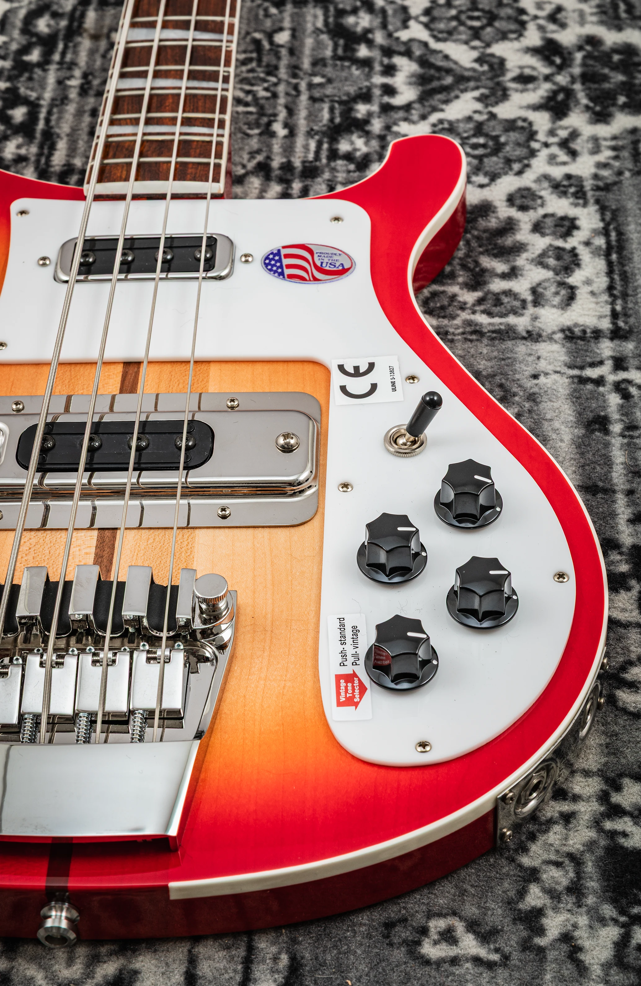 Rickenbacker 4003 Fireglo