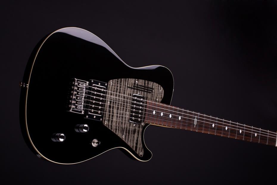 Magneto Guitars U-Wave Deluxe UW-4300 black B-Stock