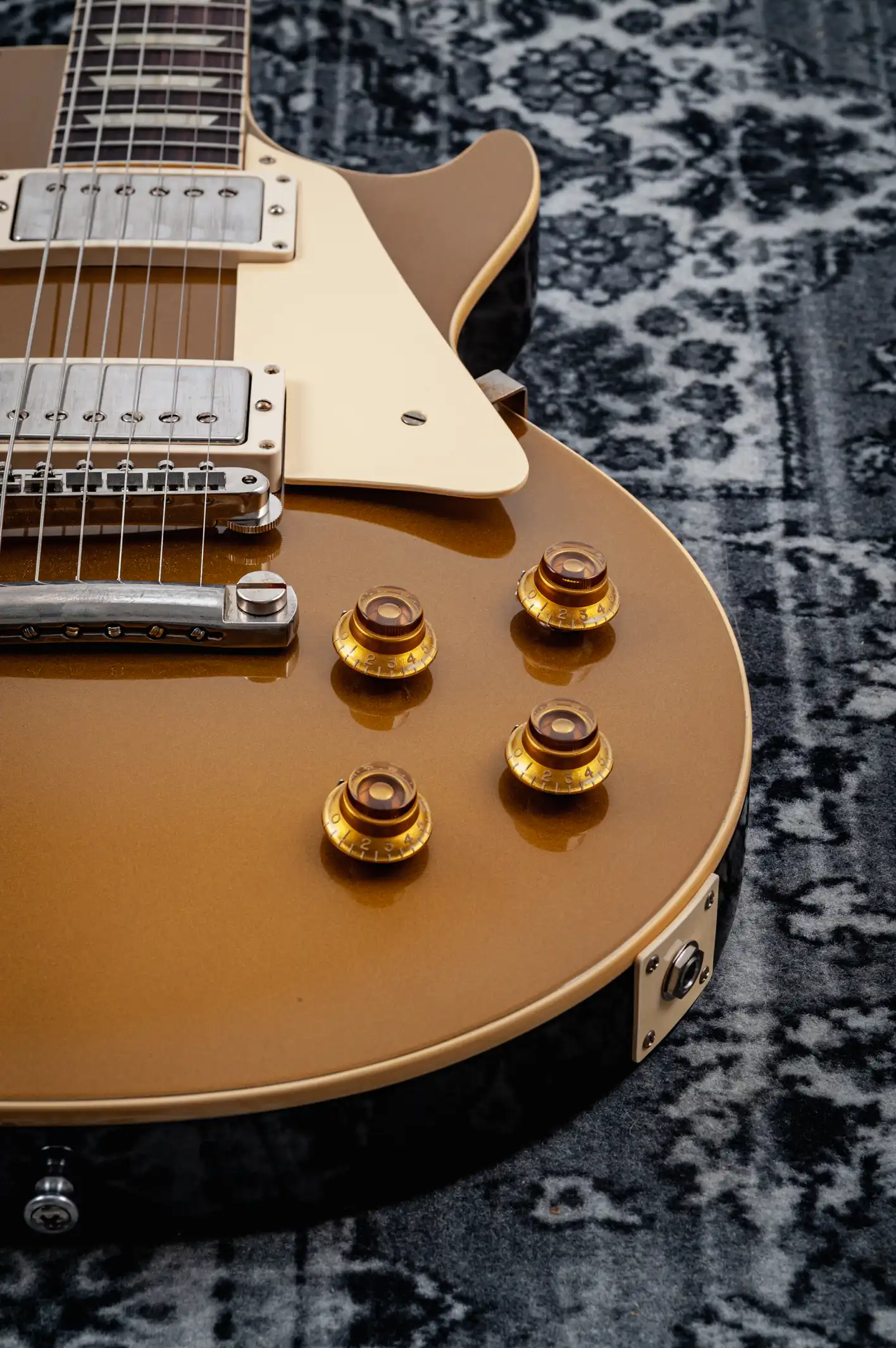Gibson 1957 Les Paul Gold Top Darkback Reissue VOS