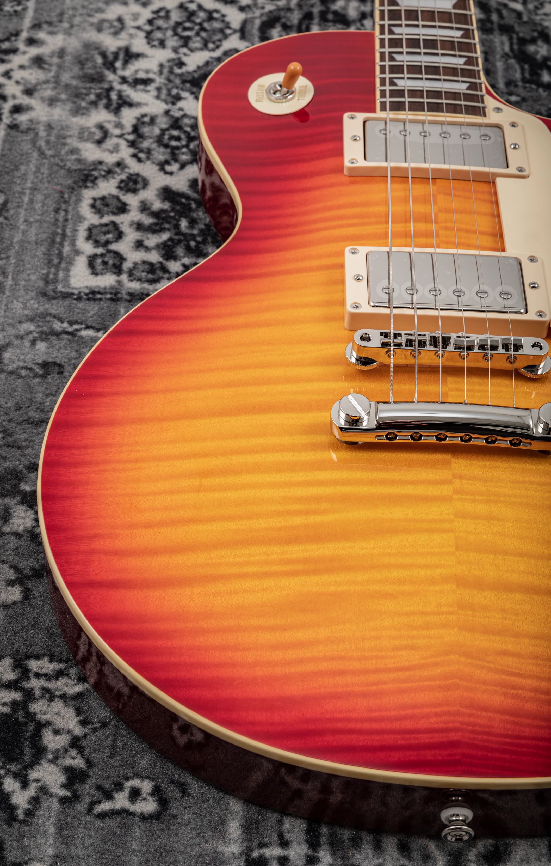 Tokai LS136F CS LP cherry sb/rw