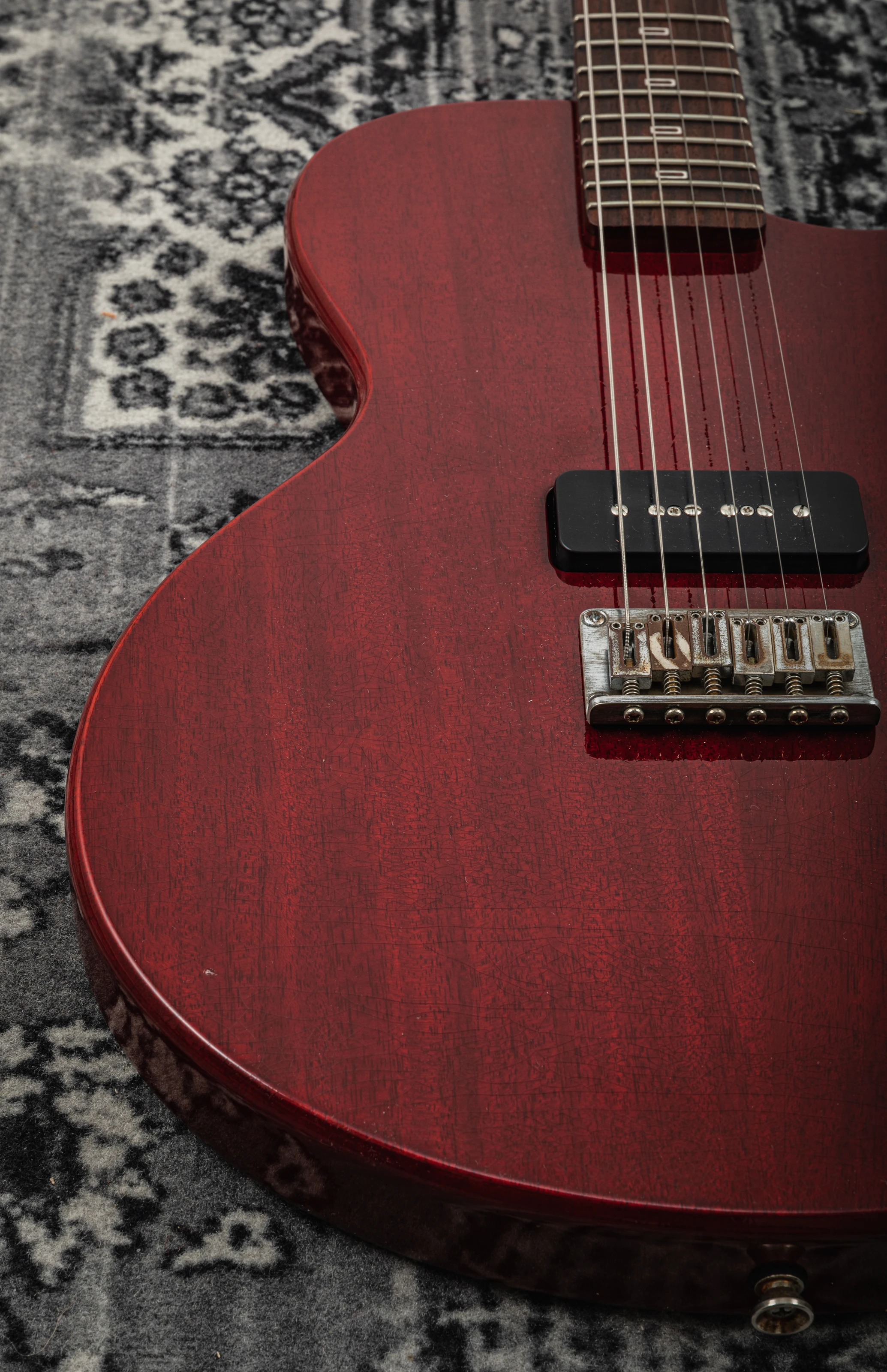PJD Guitars Carey Apprentice wine red relic