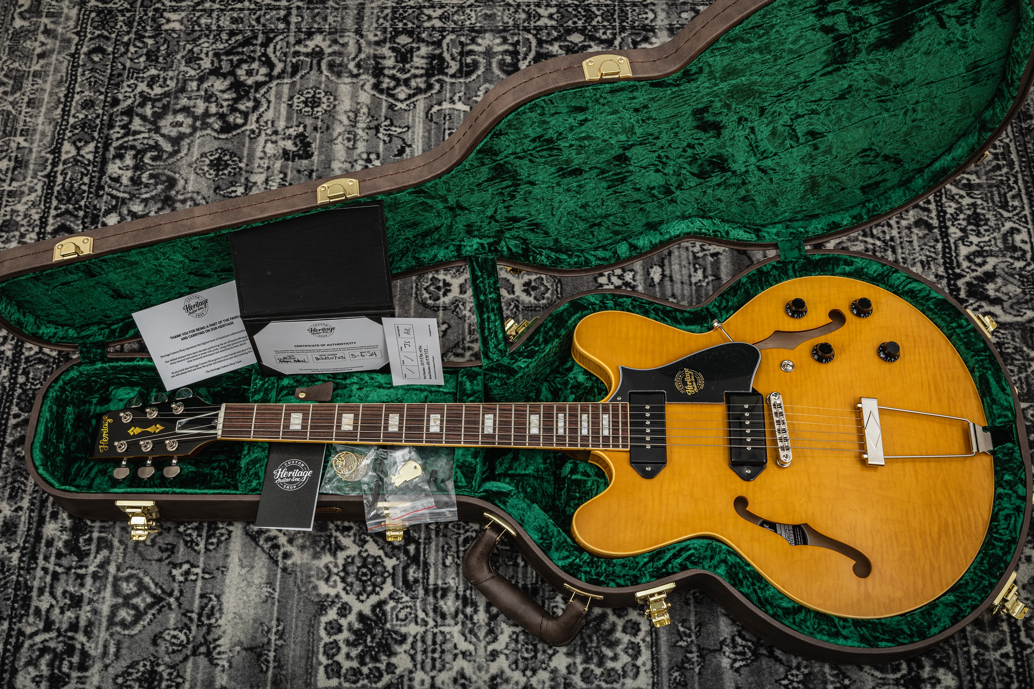 Heritage H-530 Semi Hollow Custom Core antique natural
