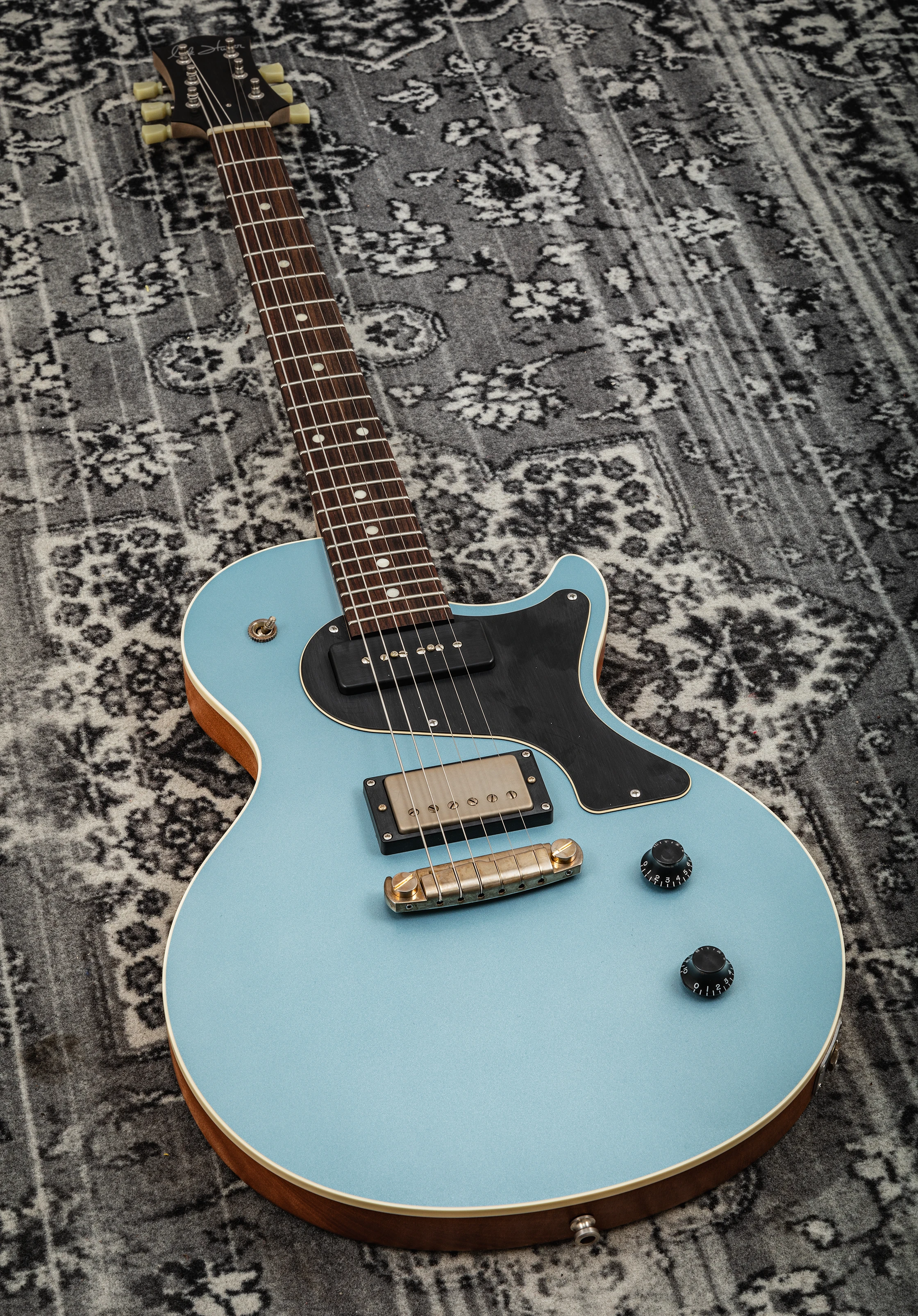 Nik Huber Guitars Krautster II Ice Blue