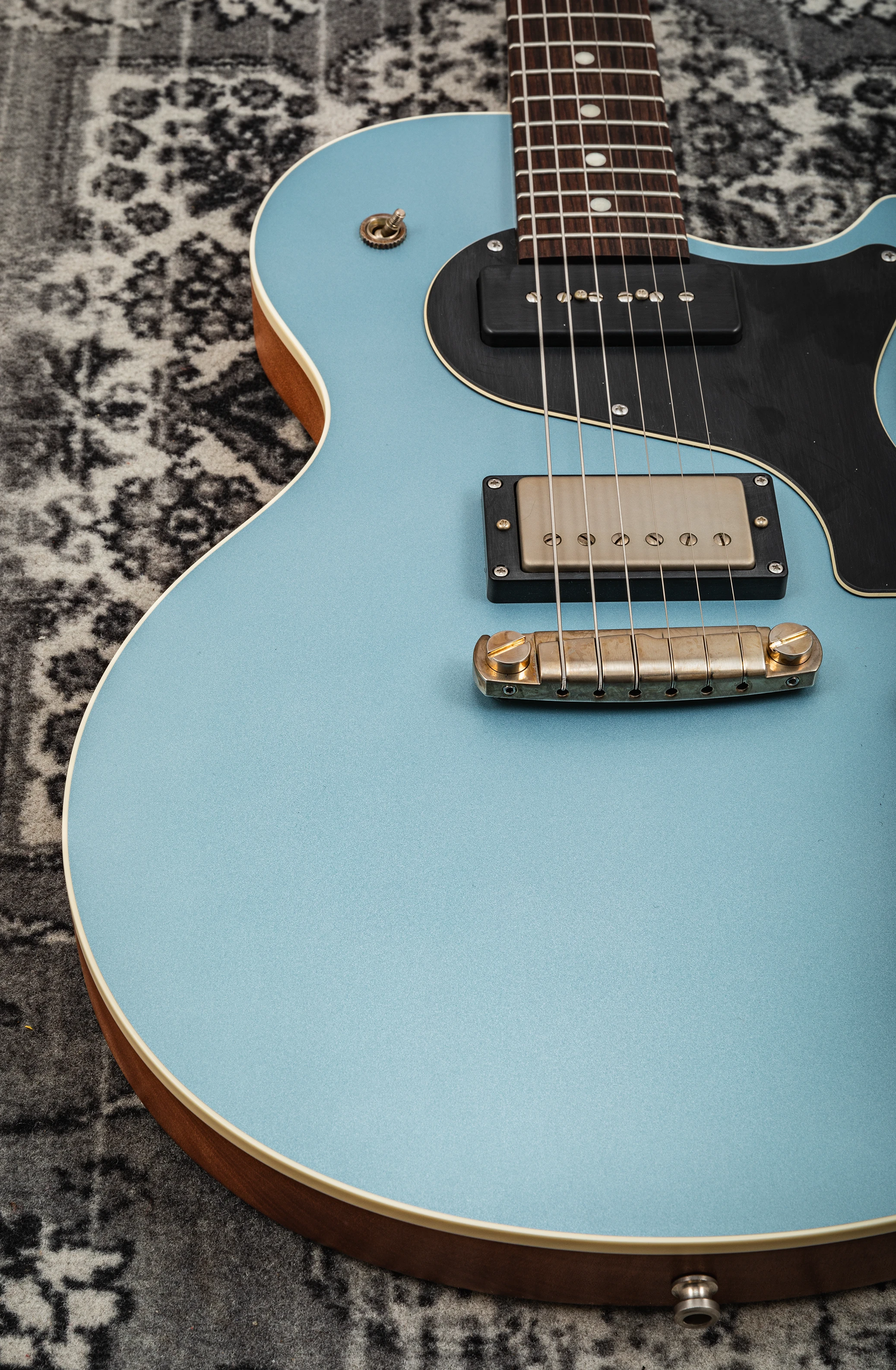 Nik Huber Guitars Krautster II Ice Blue