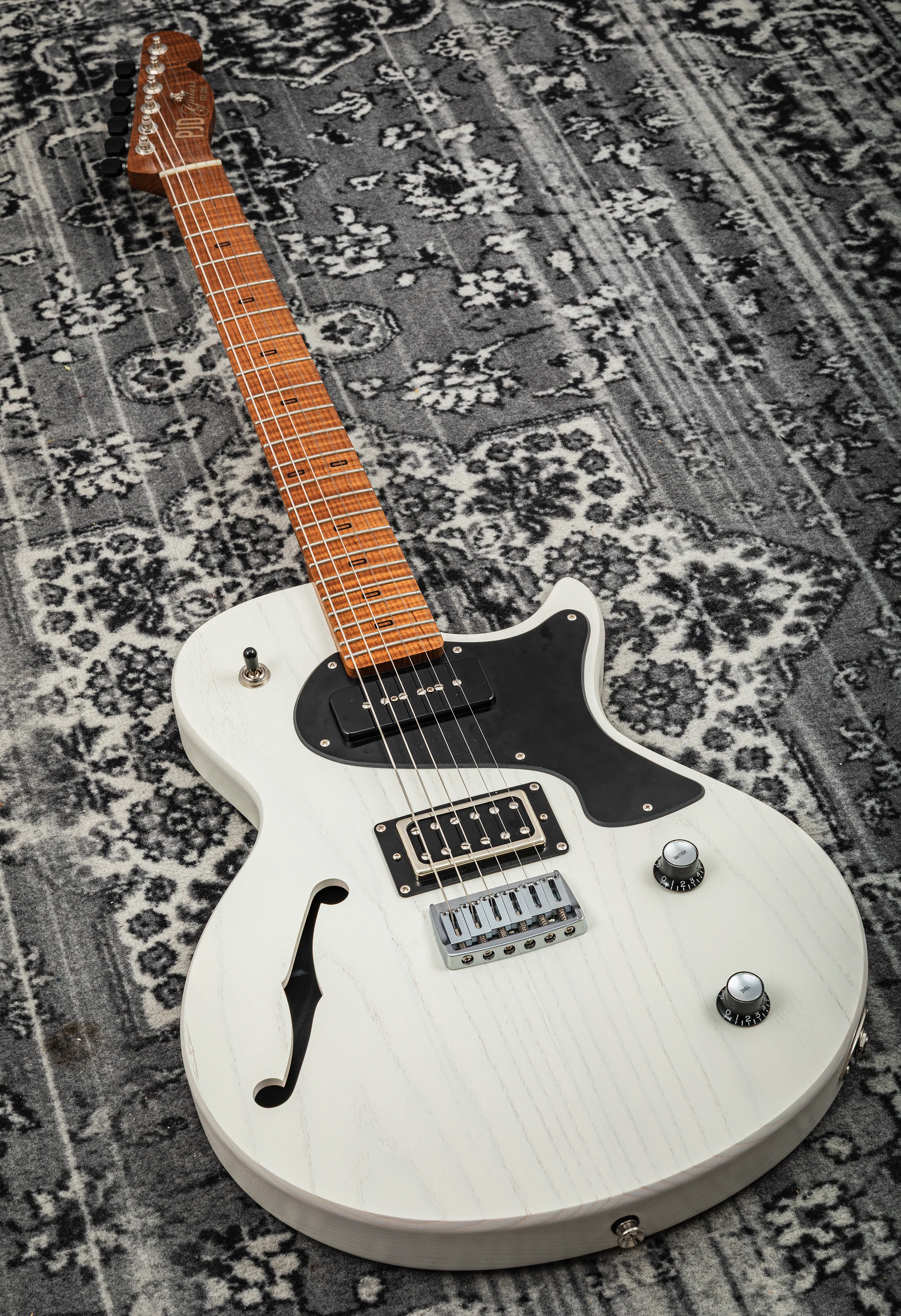 PJD Guitars Carey Classic 15th Anniversary F-Hole cream soda