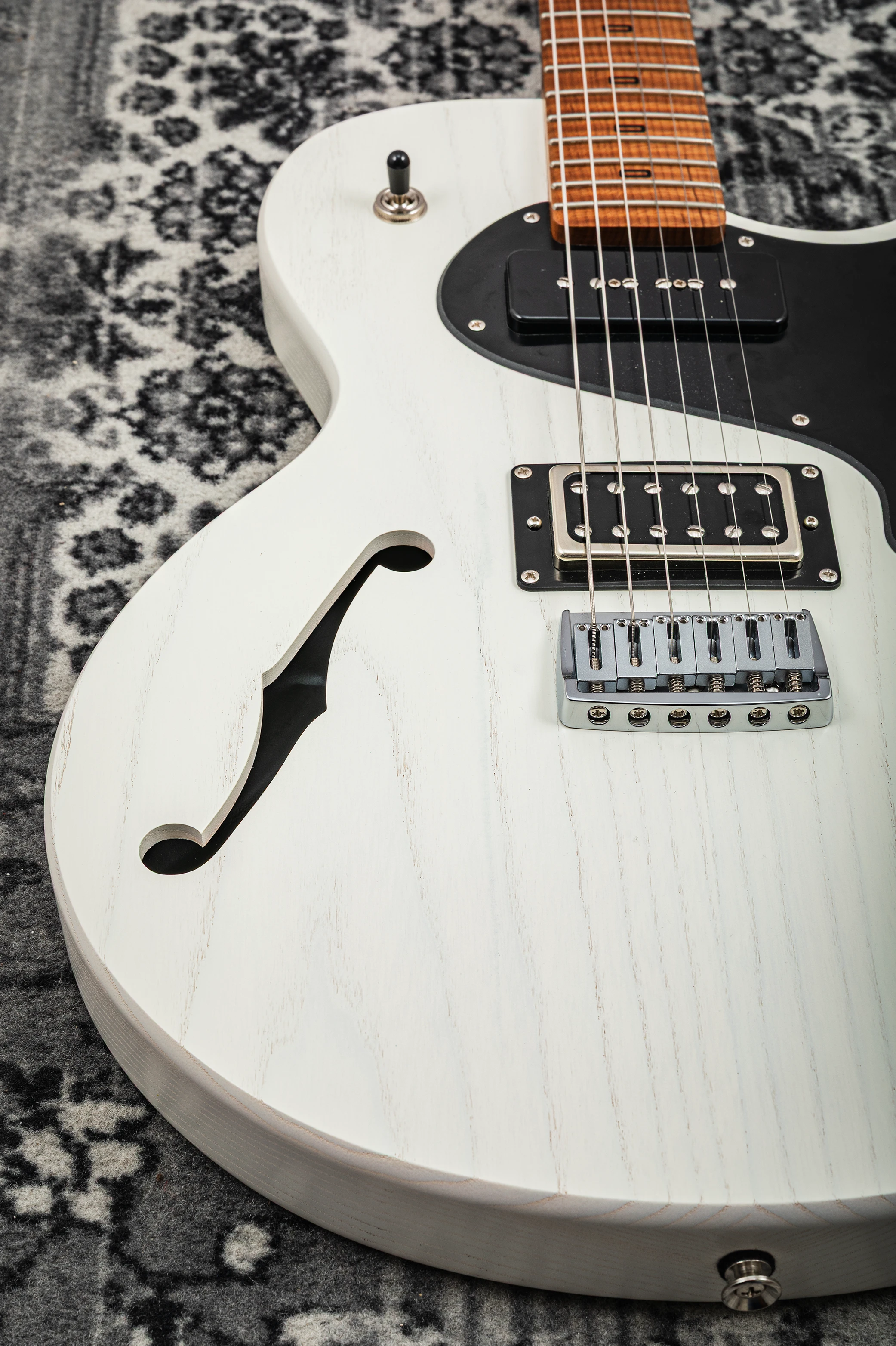 PJD Guitars Carey Classic 15th Anniversary F-Hole cream soda