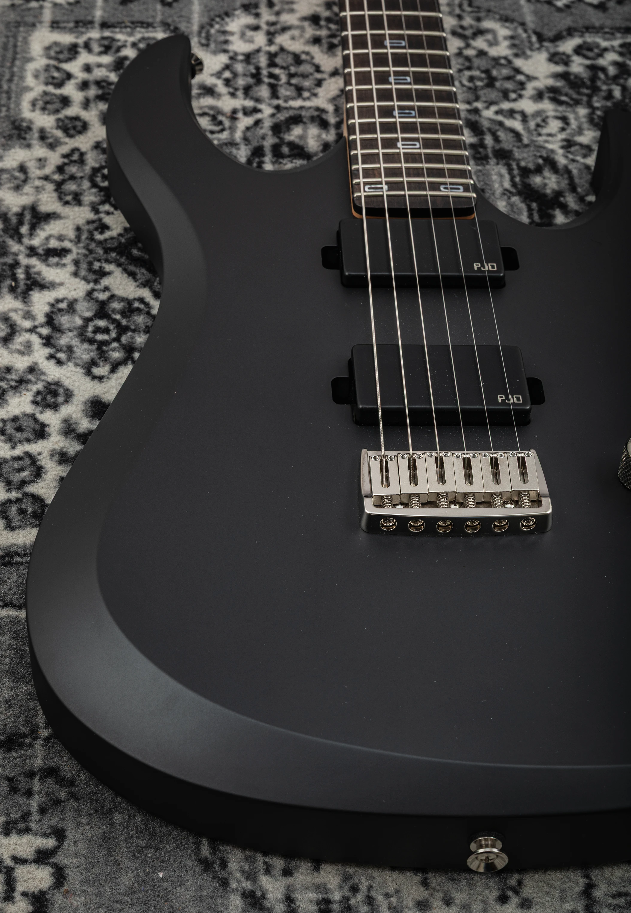 PJD Romulus Standard black