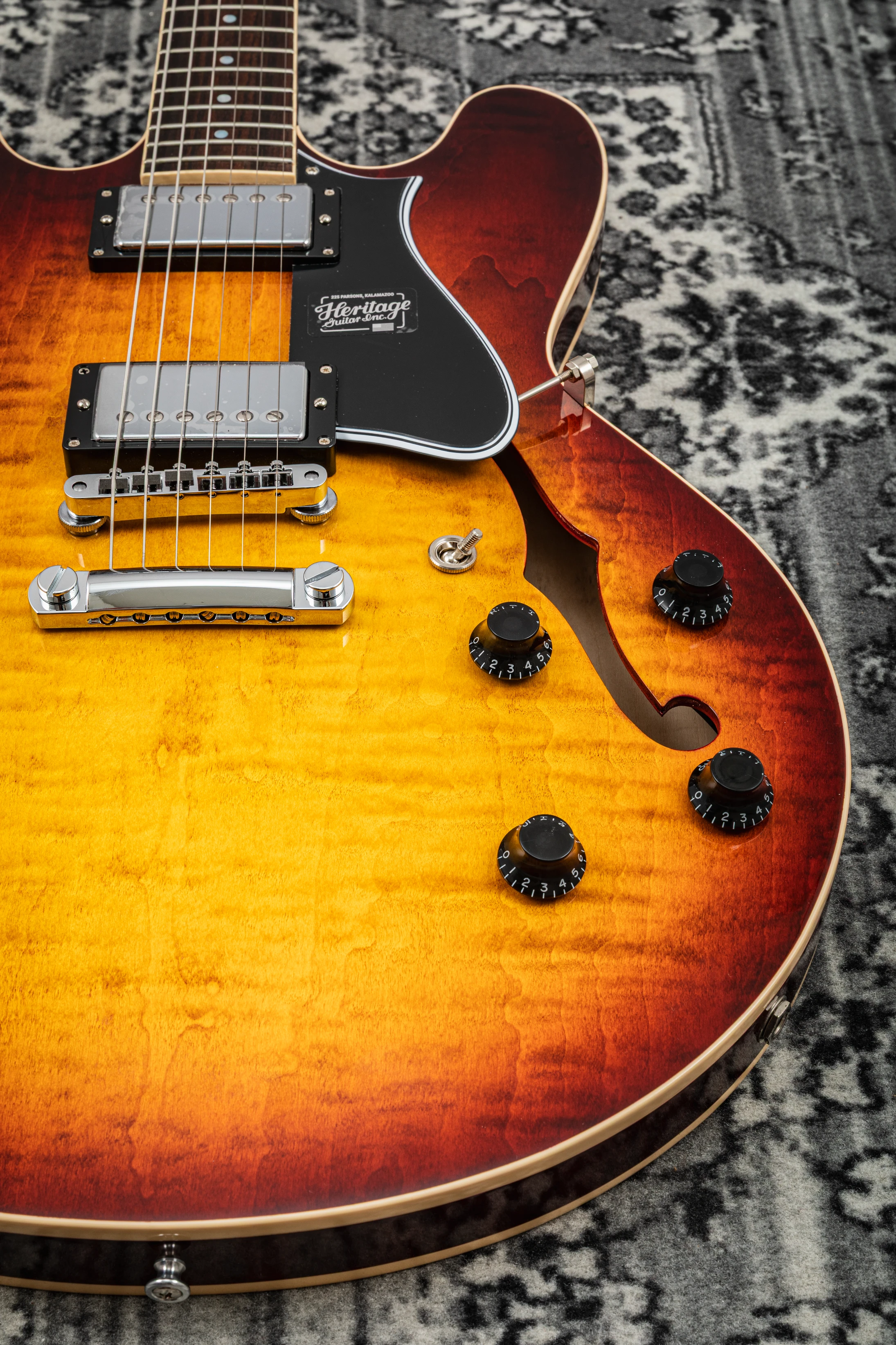 Heritage H-535 Factory Special Standard Bourbon Burst