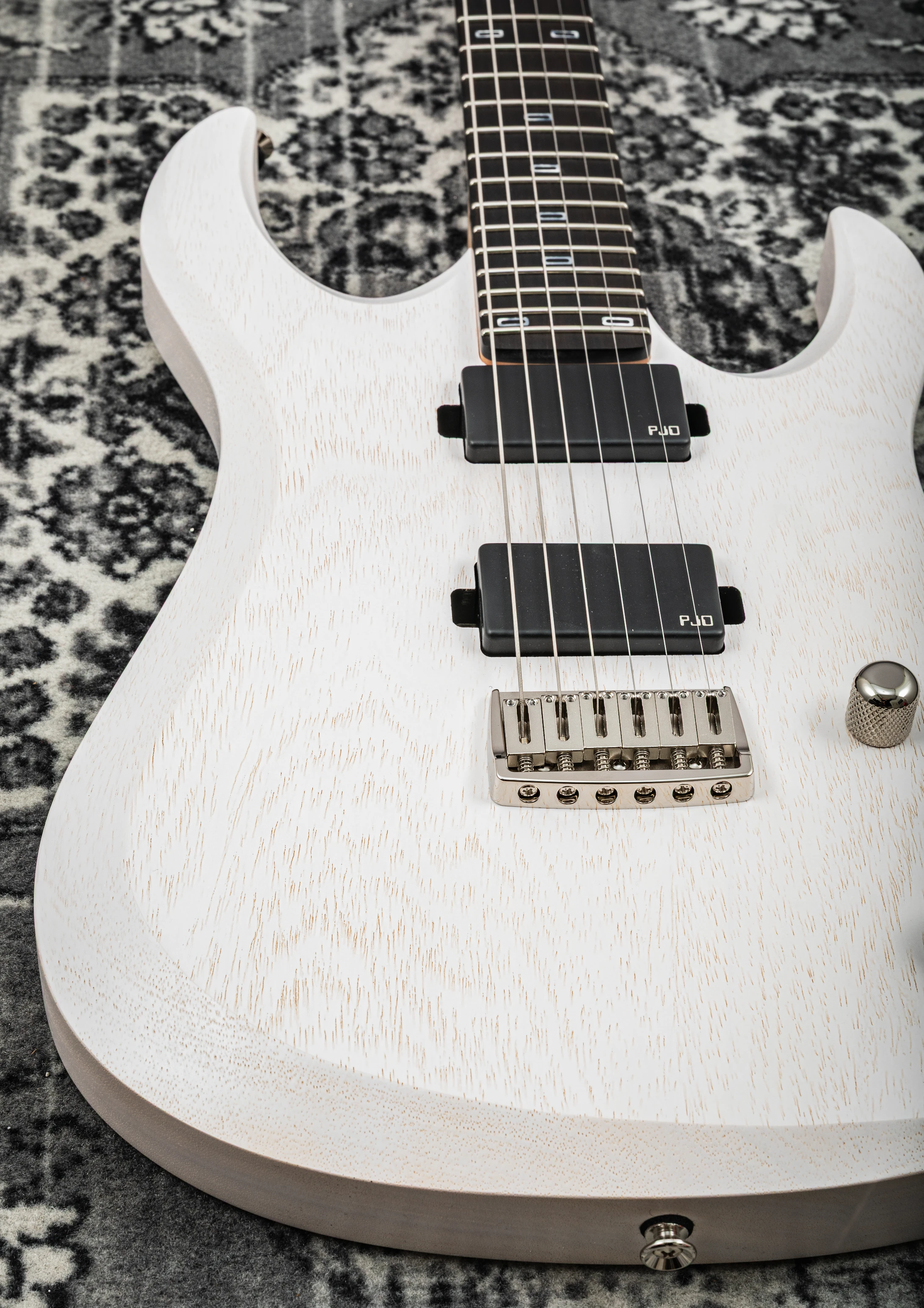 PJD Romulus Standard alpine white