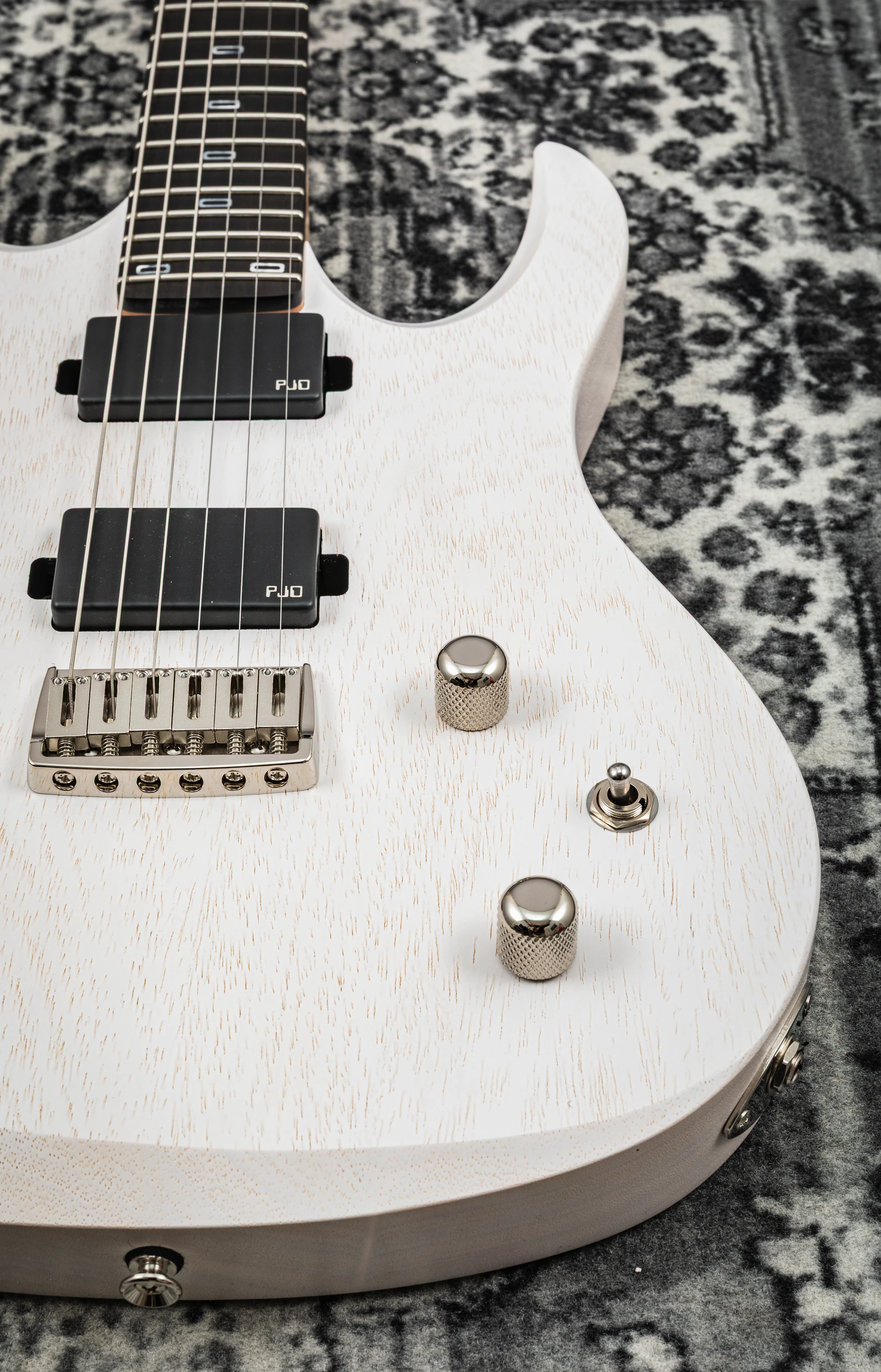 PJD Romulus Standard alpine white