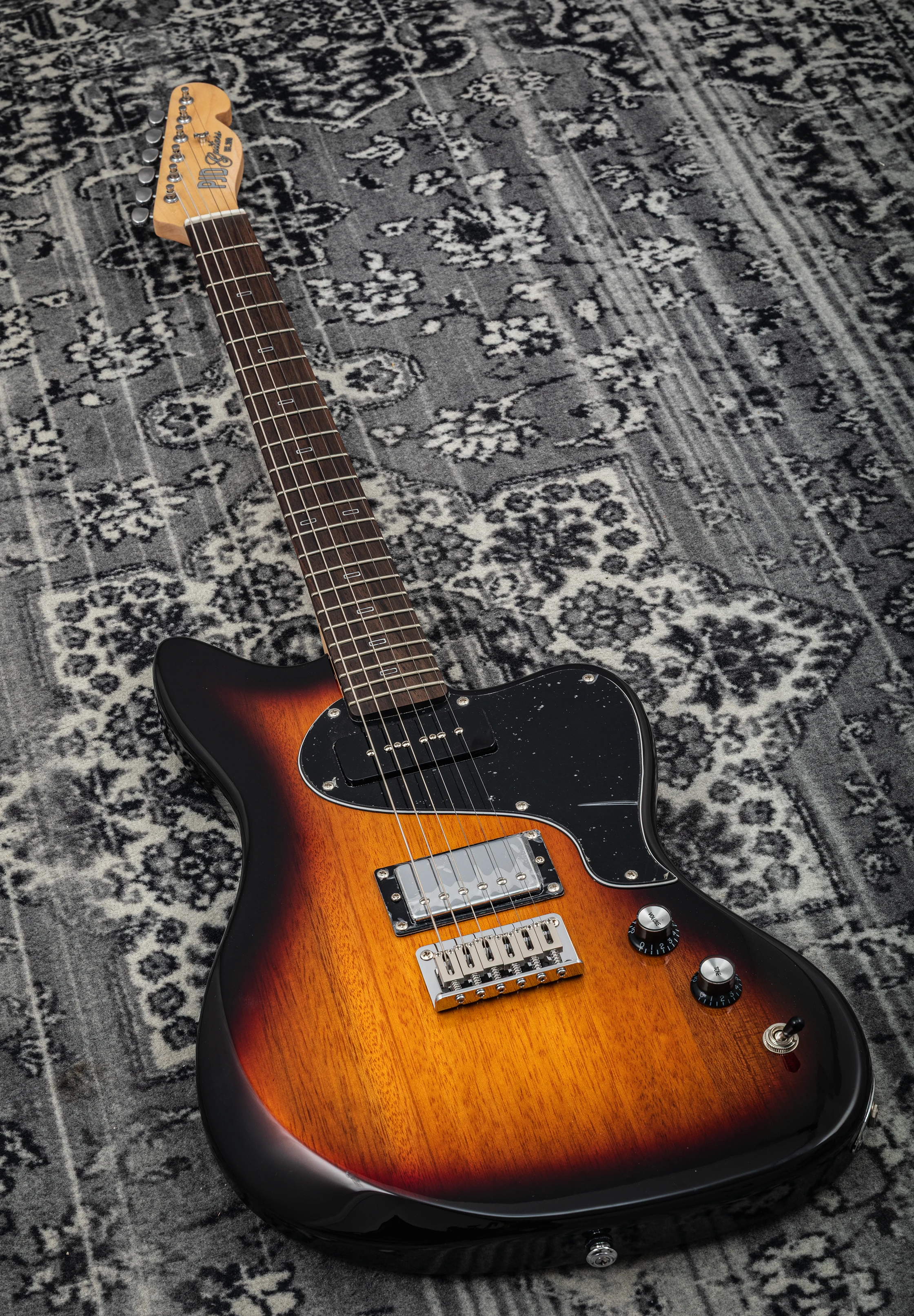 PJD Guitars Origin St. John HB/P90 3TS