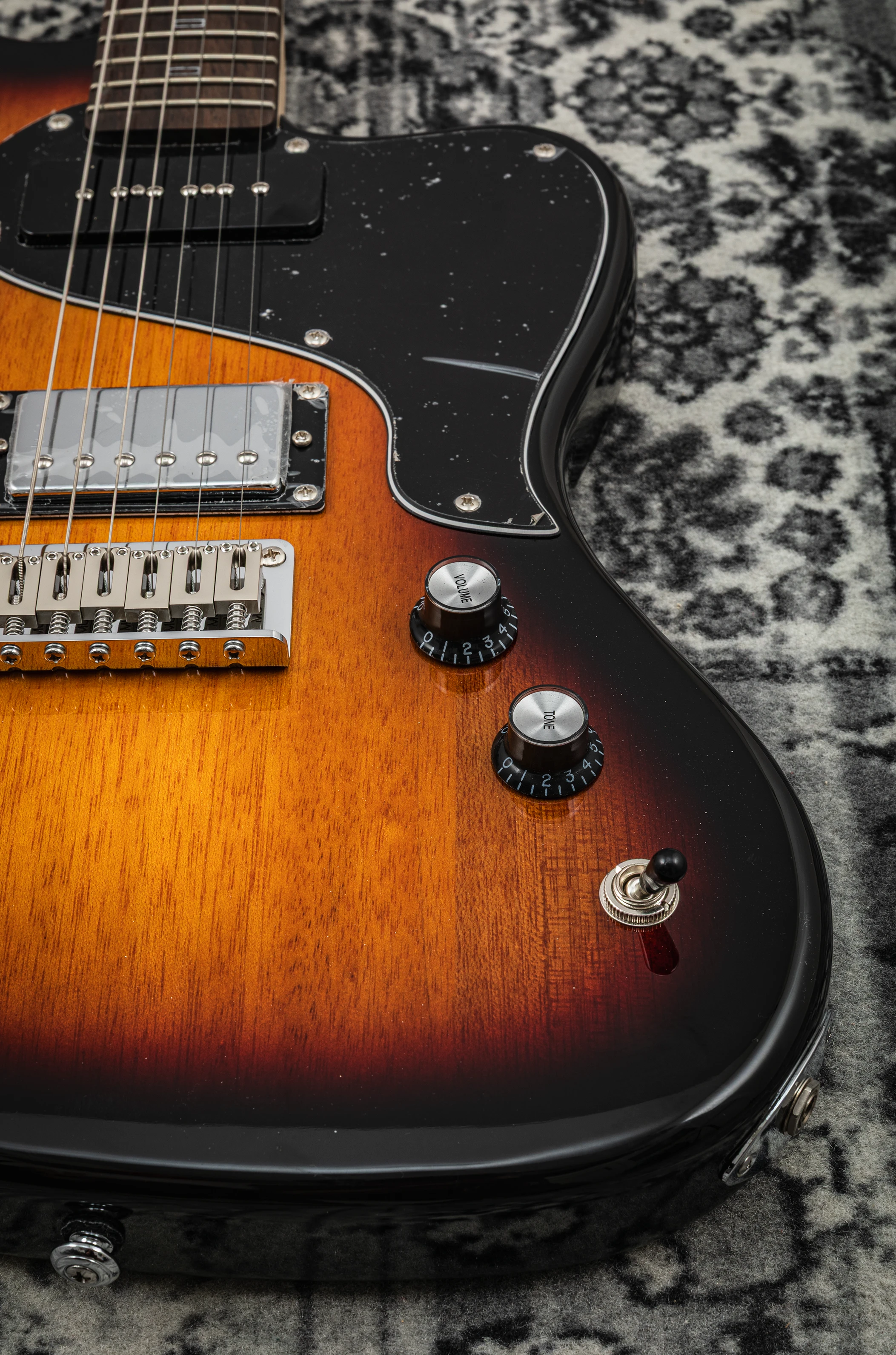 PJD Guitars Origin St. John HB/P90 3TS