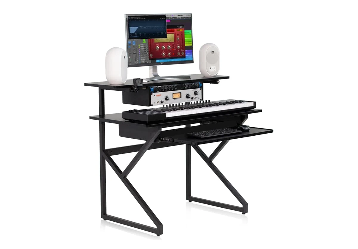 Gator Frameworks Content Furniture Desk