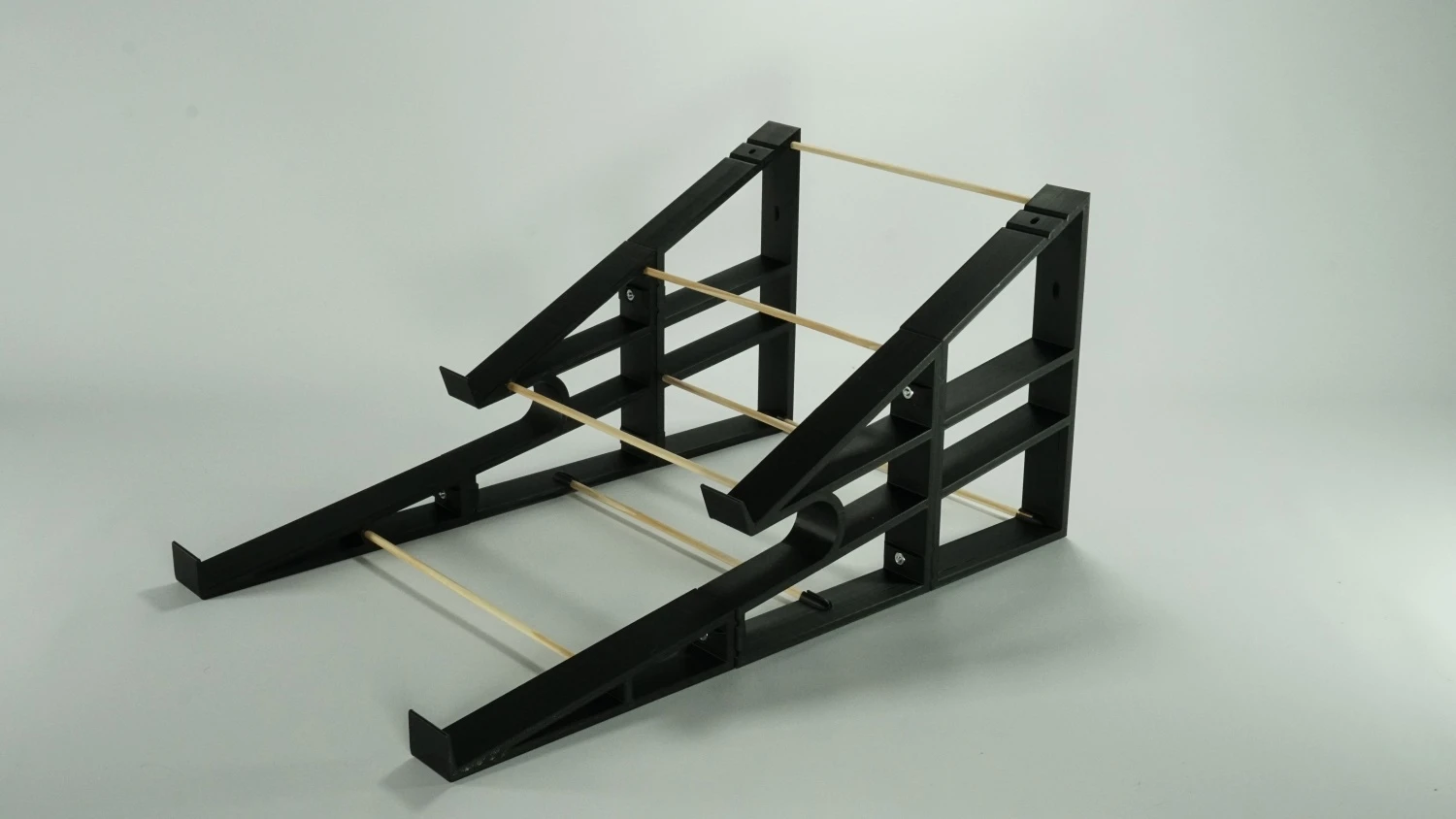 Coverup Triple tier synth stand 320