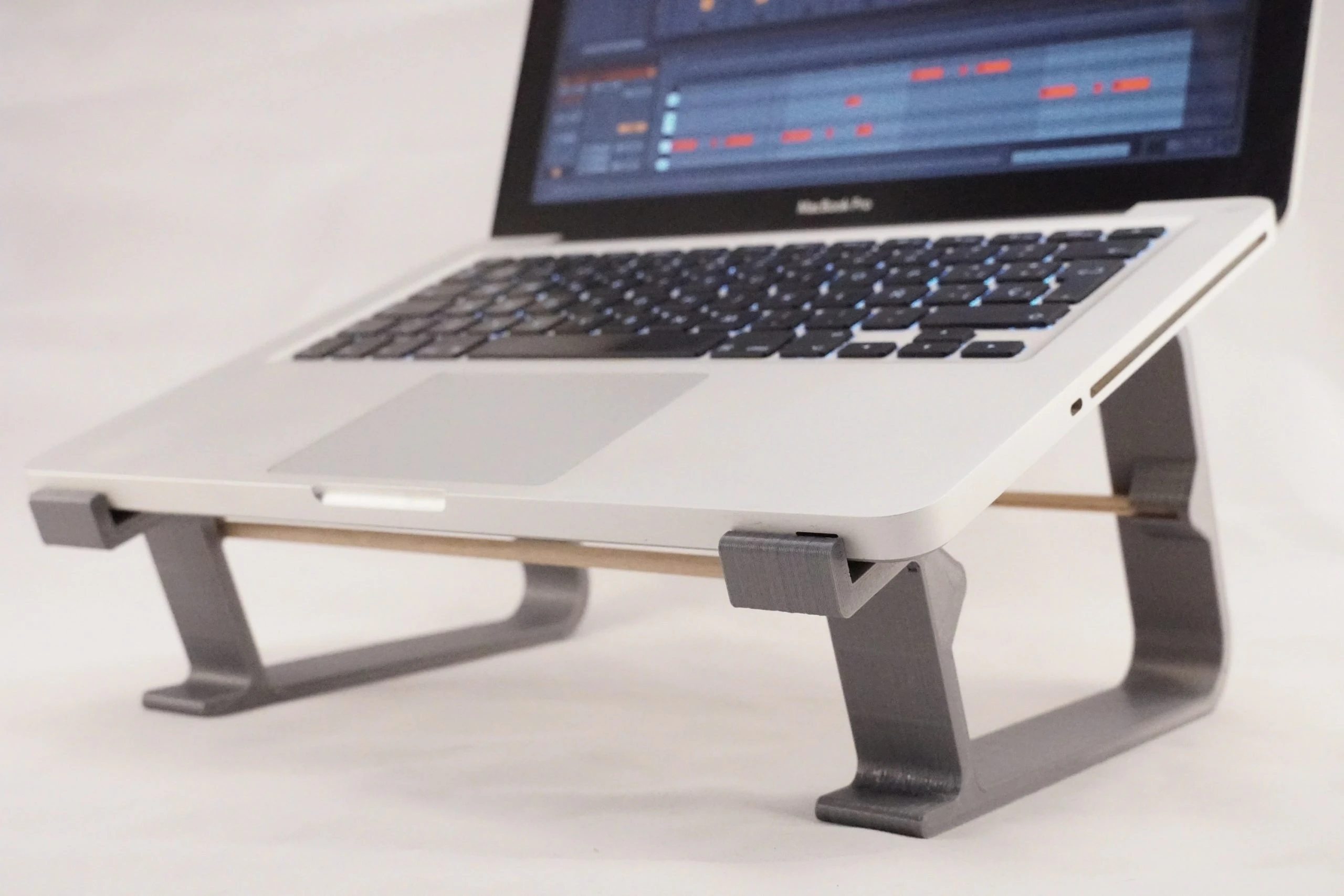 Coverup Stand Soporte Notebook Laptop 13
