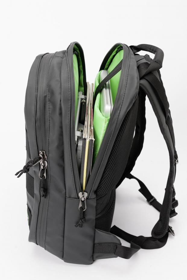 Magma Riot DJ-Backpack Lite black/bionic-green