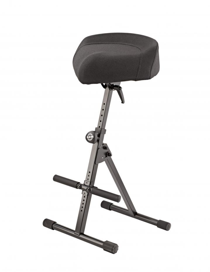 K&M 14044 Stehhilfe Stoffbezug