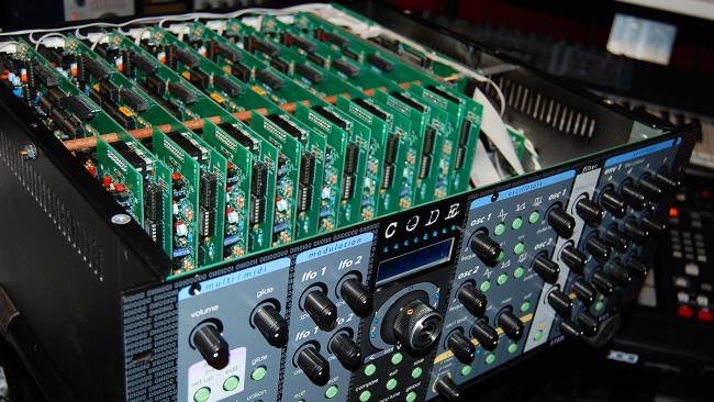 Studioelectronics Code Polysynth (4 Stimmen)