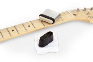 Fender Pflege Slick String Cleaner