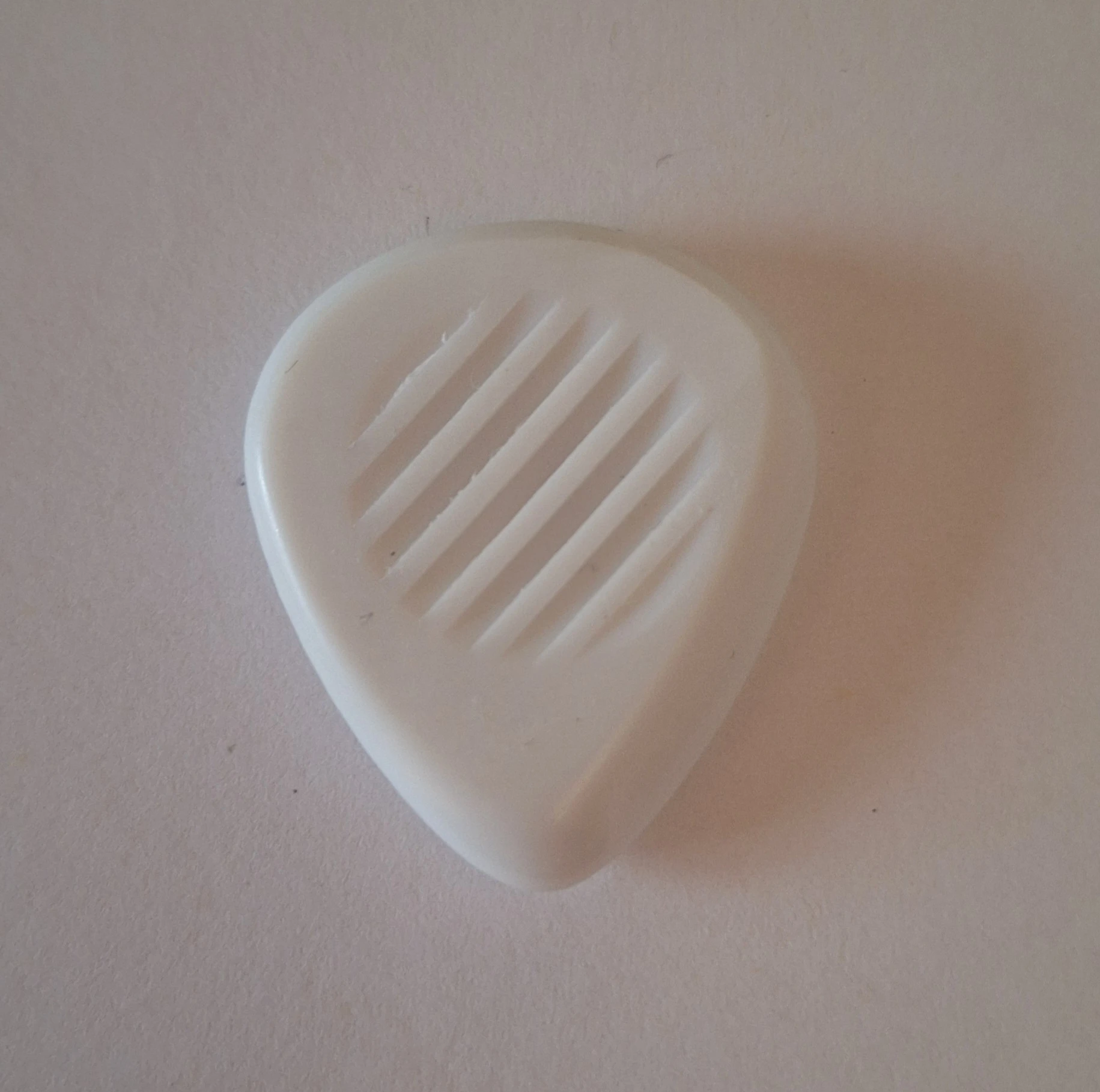 Wegenpicks The Fatone Single White