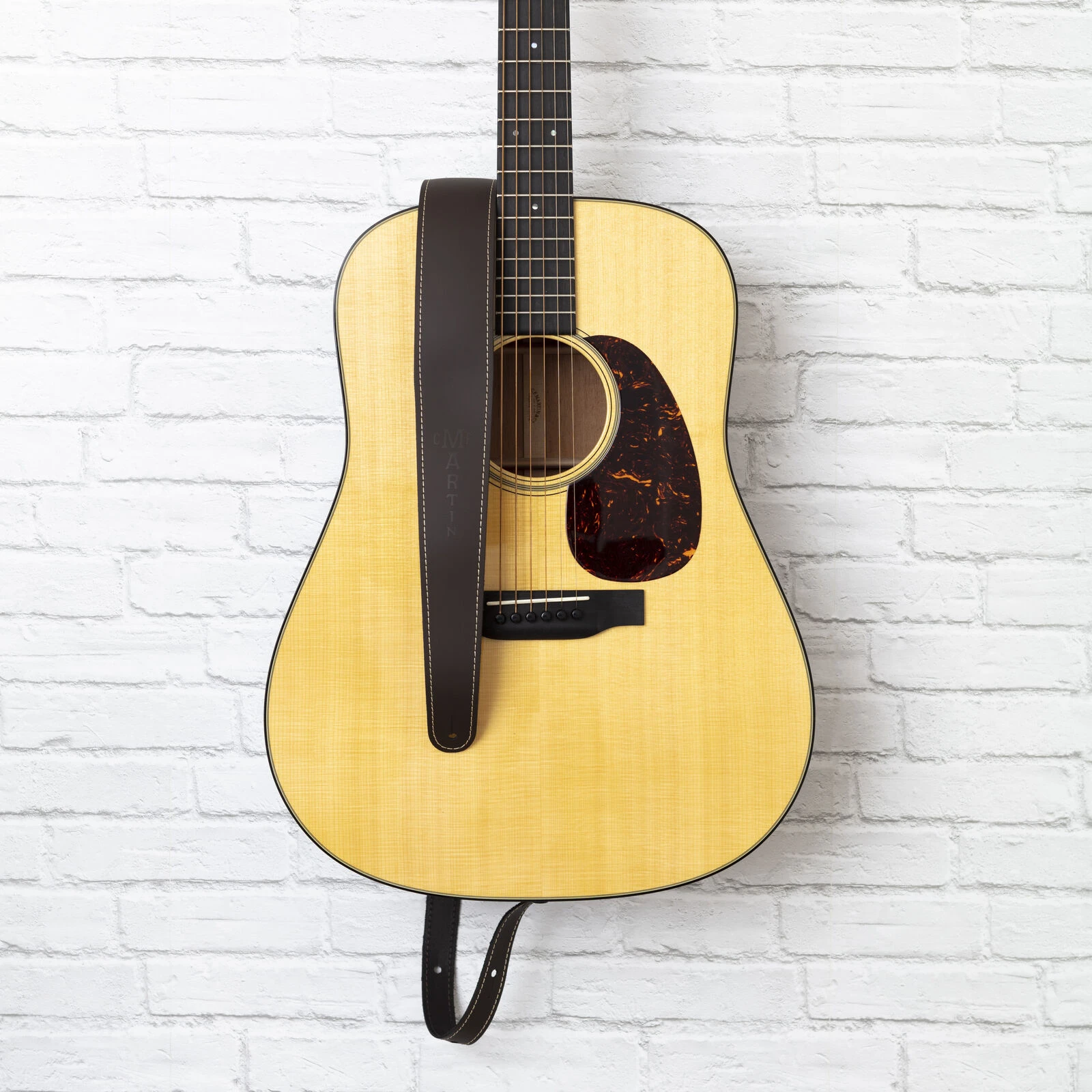 Martin 18A-0045 Leder Braun